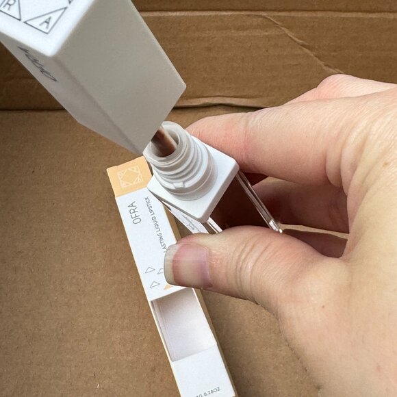 OFRA LONG LASTING LIQUID LIPSTICK in VERONA - Picture 11 of 16